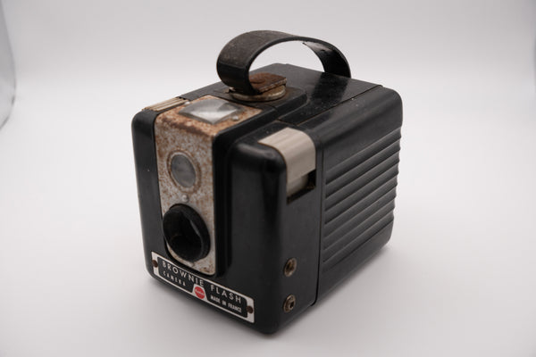 Kodak Brownie Flash (rusty)
