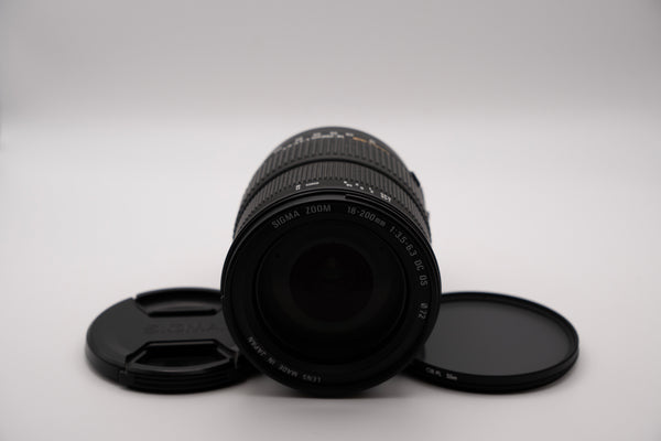 Sigma 18-200mm f/3.5-6.3 for Canon EOS